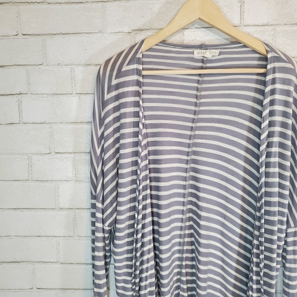 ✔️Aeropostale lightweight stripe cardigan - Picture 6 of 13